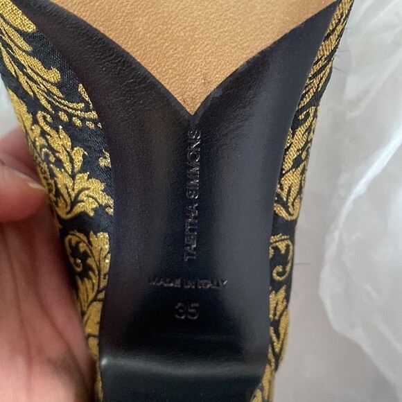 NIB Tabitha Simmons Anya fur mules with black and gold damask fabric Size EU35 - Picture 5 of 8